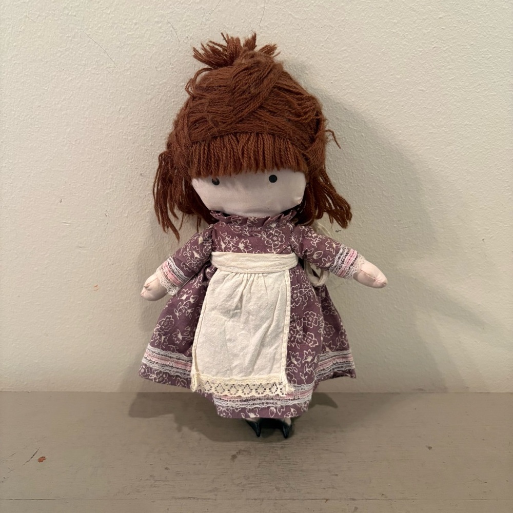 VTG 1978 Joan Walsh Prairie Doll